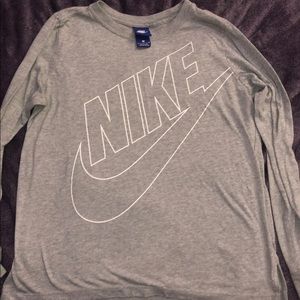 Nike long sleeve shirt